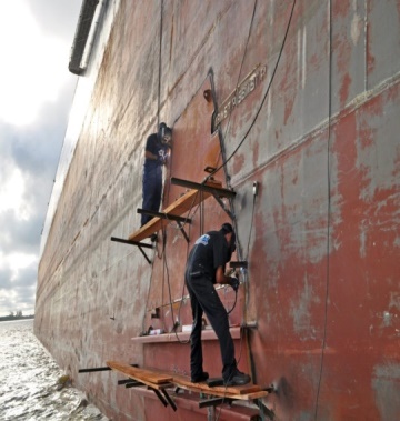 Ship repairing operation 1